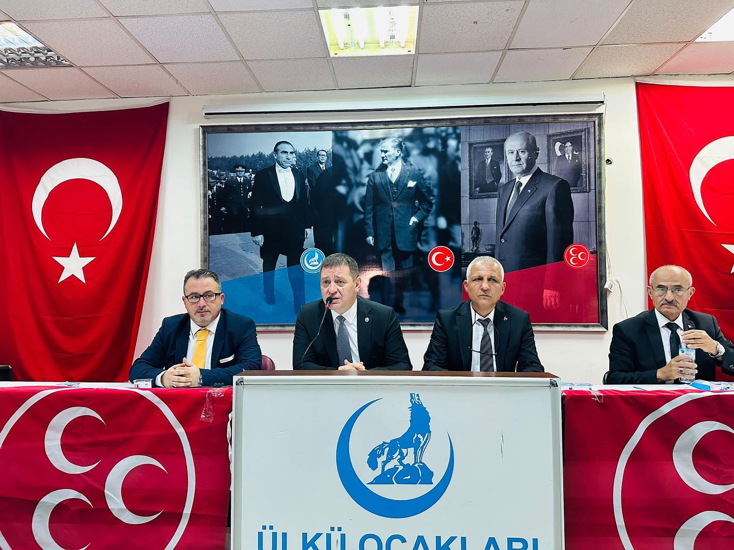Saygı Duruşu ve İstiklal