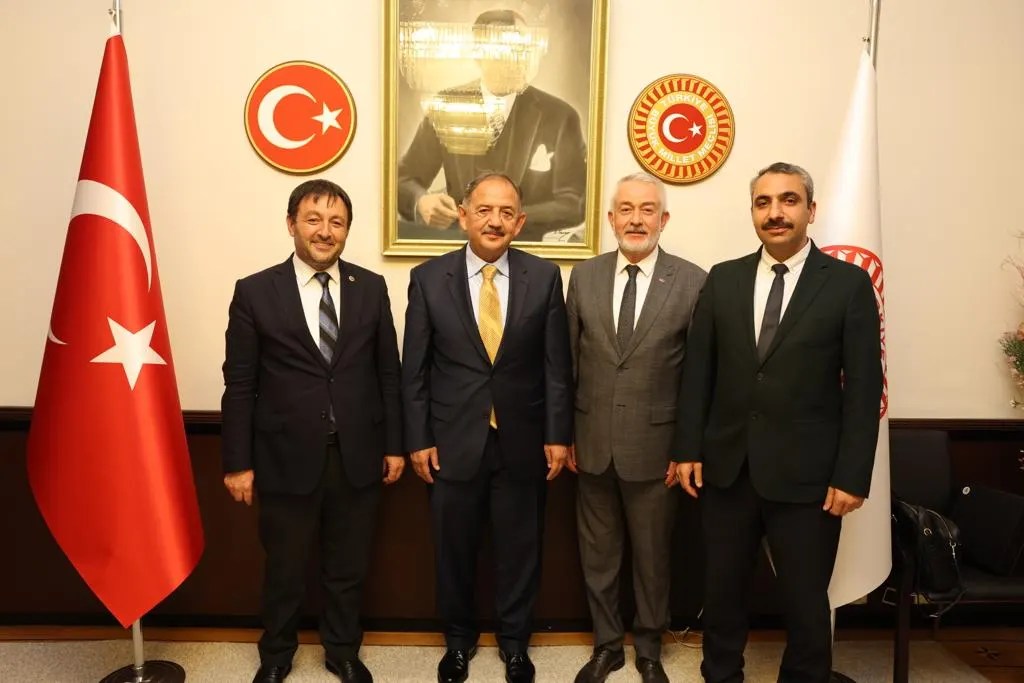 Şükrü Başdeğirmen ve AK