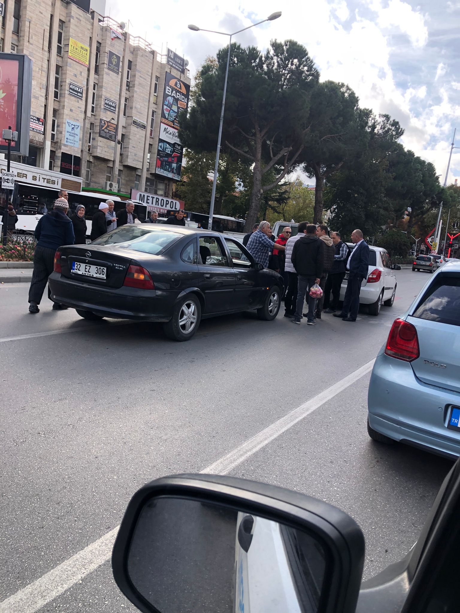 Kaymakkapı Meydanı’nda Maddi Hasarlı
