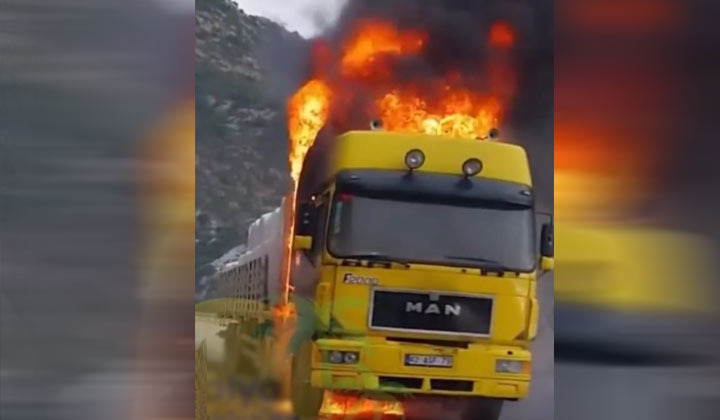 Isparta Antalya karayolunda TIR