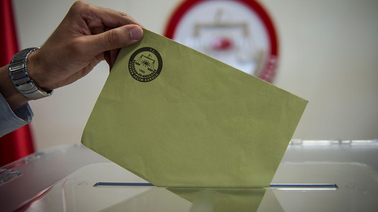 Adım Adım Seçimlere yaklaşırken