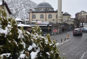 Isparta Mart Ayında Beyaza Büründü