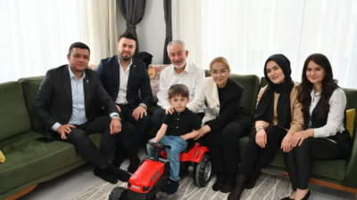 Başdeğirmen çiftinden bayramda anlamlı ziyaret