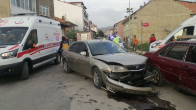 Isparta’da trafik kazası: 2 yaralı