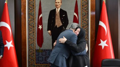 Isparta’da Anneler Günü Kutlamaları : Şehit Anneleri Onurlandırıldı