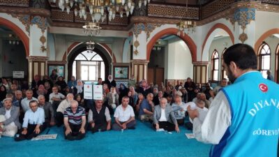 Hacı adaylarına bilgilendirme ve tanışma toplantısı yapıldı