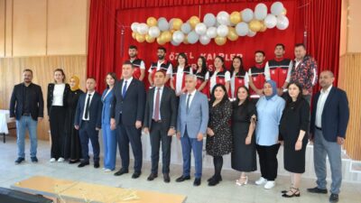 Eğirdir’de ” Özel Kalpler Sergisi” Açıldı: Başkan Özer Açılışa Katıldı