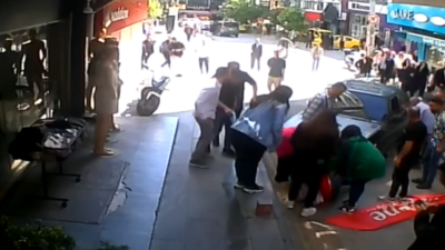 Isparta’da Araç Önce Bisikletliye Sonra Yayaya Çarptı