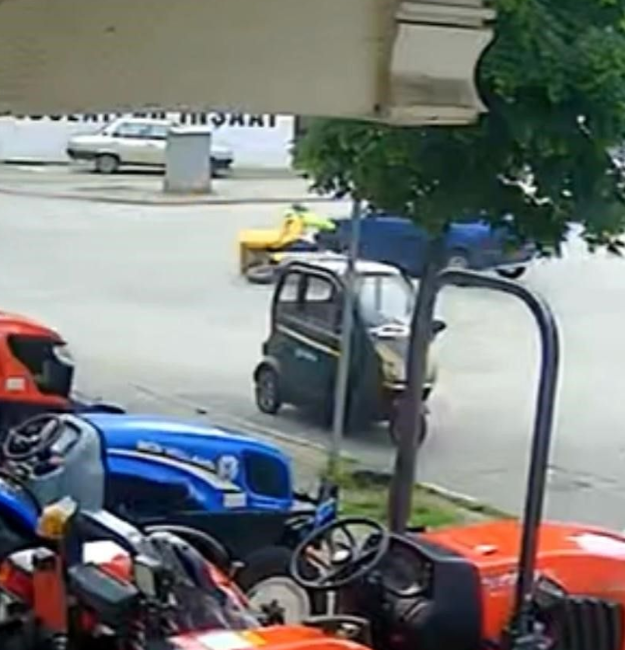 Isparta’da otomobil ile motosikletli