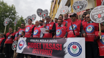 ”İbrahim Oktugan” İçin Öğretmenlerin Protestosu Isparta’da Devam Ediyor