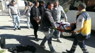 Isparta’da öğrenci servis minibüsü ile ehliyetsiz çocuğun motosikleti çarpıştı: 2 yaralı