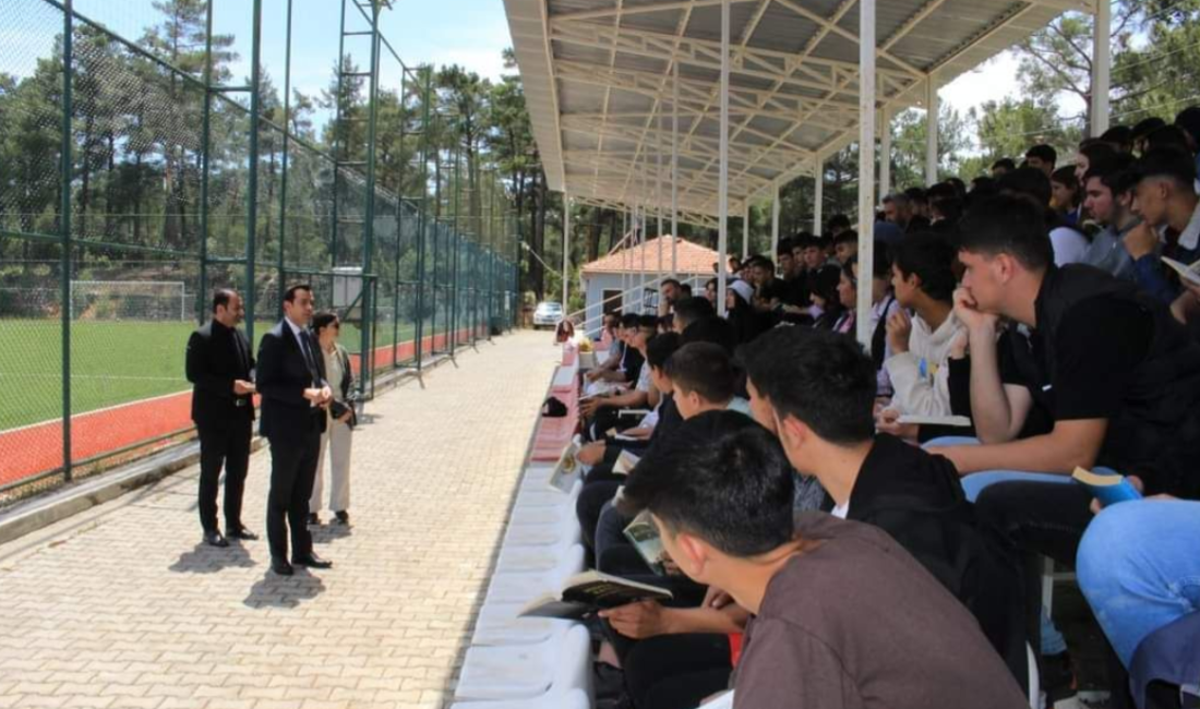 Sütçüler’de tribünlerde bu kez