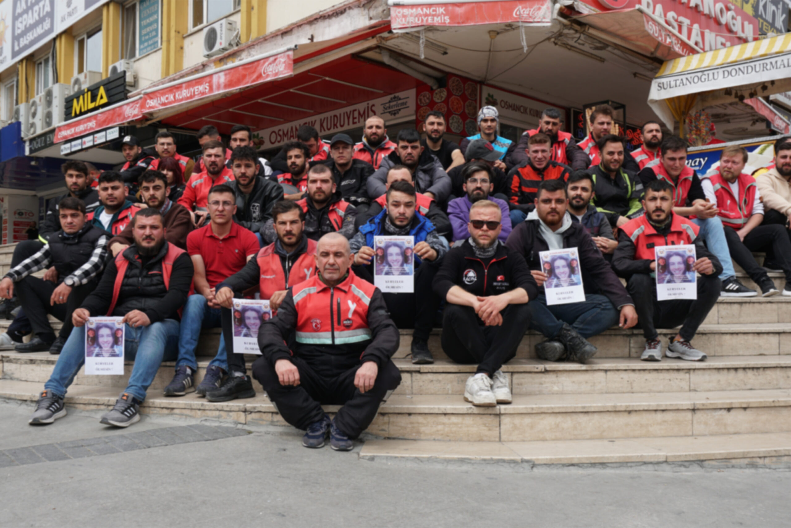 Çalışırken Ölmek İstemiyoruz”: Isparta’da Motokuryelerden Duygusal Protesto