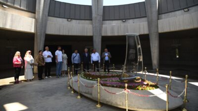 Moldova Büyükelçisi Süleyman Demirel Anıt Mezarını Ziyaret Etti