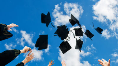 Mezuniyet Heyecanları Yarıda Kaldı