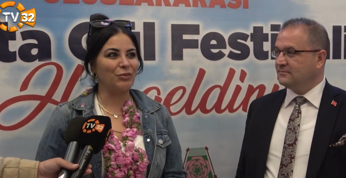 TV32 ”Sanatçı Zara” ile Özel Röportaj Isparta genelinde yapılan gül