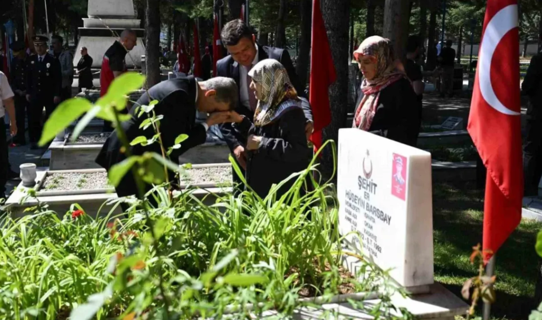 Isparta’da 15 Temmuz Demokrasi