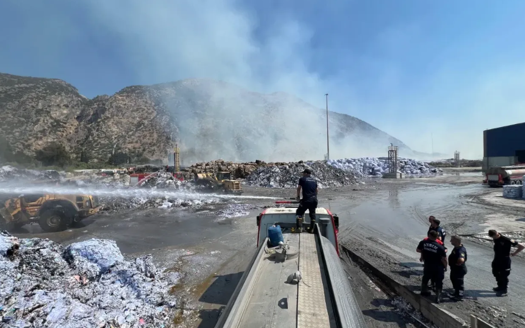 Isparta Belediyesi İtfaiyesi, Söke’deki yangın