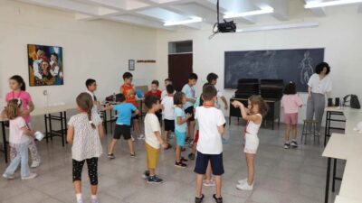 SDÜ Çocuk Üniversitesi: Bilim, Teknoloji ve Yaratıcılıkla Dolu Bir Yaz