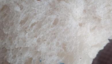 Ekmeğin içinden çıkanlar görenleri pes dedirtti