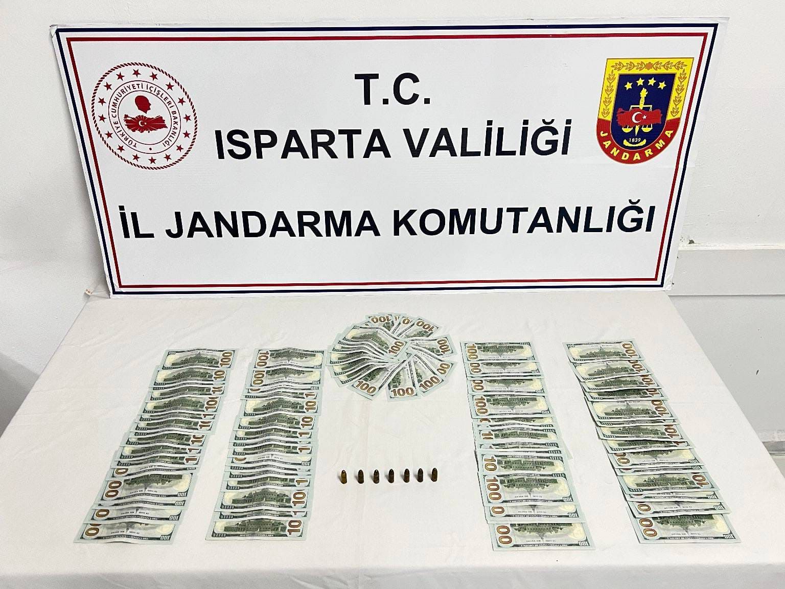 Isparta’da Sahte Para Operasyonu: Üç Şüpheli Gözaltına Alındı