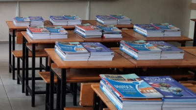 Özel Okullarda Ücretsiz Ders Kitaplarının Kullanımını Denetleyecek