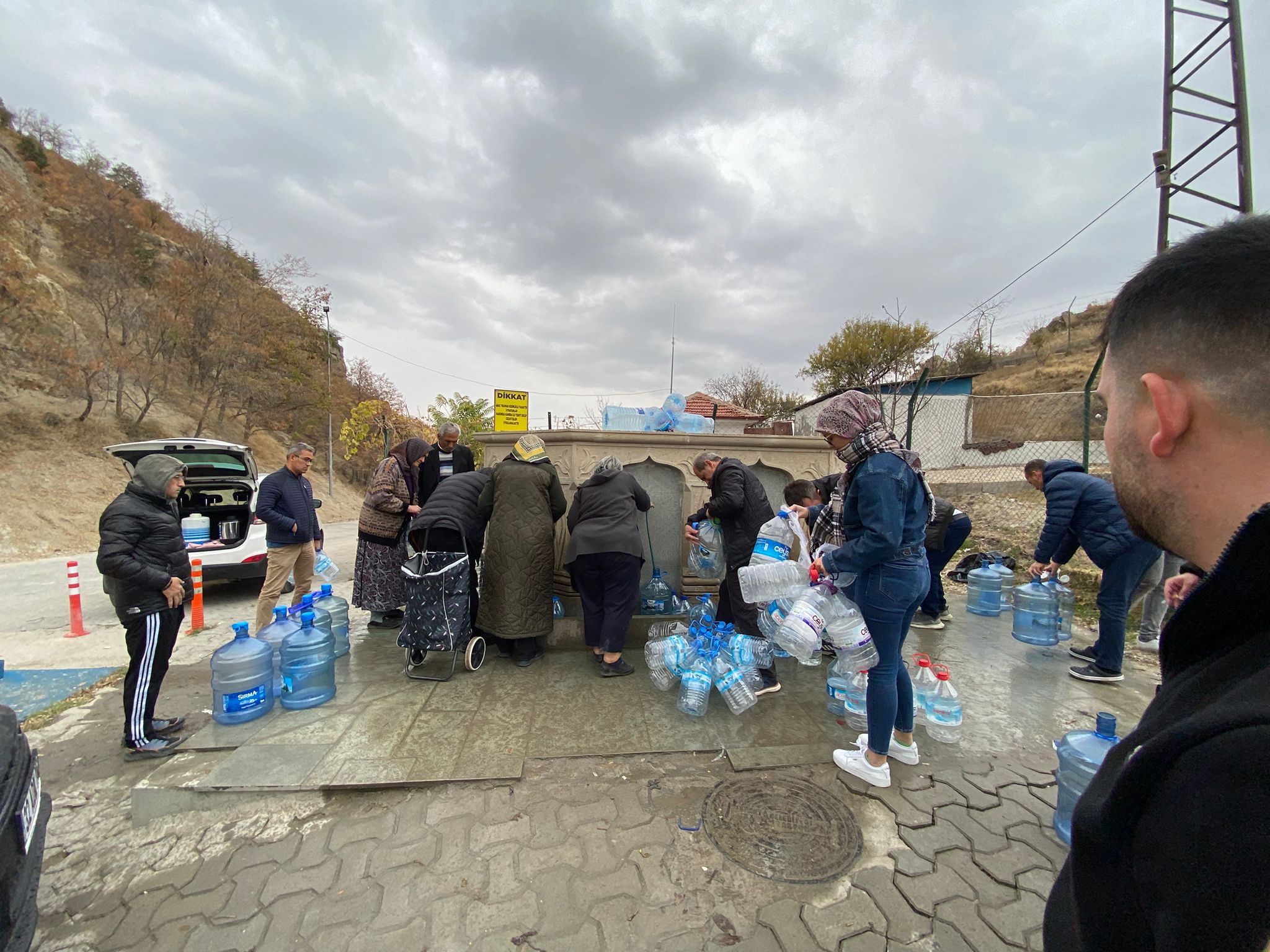 Pazar Günü Aktivitesi; Damacananı Al Gel!