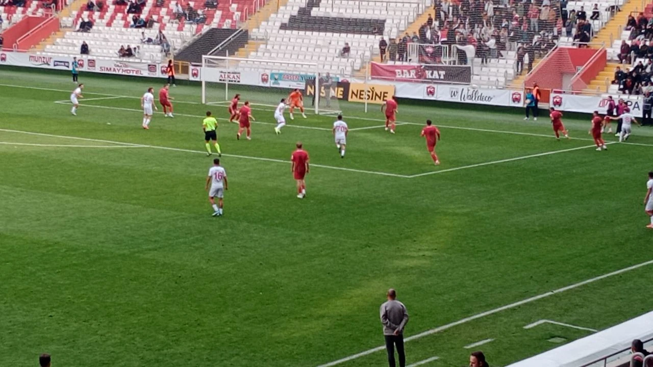 Isparta 32 Spor, 24 Erzincanspor ile Beraberlik Aldı