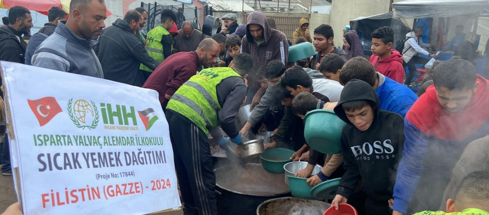 Yalvaç’tan Gazze’ye Gönül Köprüsü: Alemdar İlkokulu’ndan Örnek Kermes