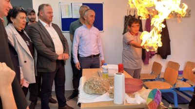 Eğirdir’de Öğrencilerin Eserleri Sanatseverlerle Buluştu