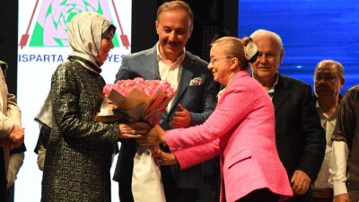 Isparta’da Güller Üç Gün Boyunca Şenlikte Açtı