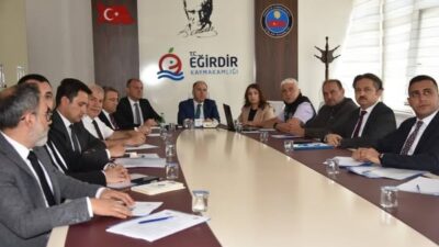 Cumhurbaşkanlığı DDK Heyeti, Eğirdir Gölü’nde Kuraklıkla Mücadele Kapsamında İncelemelerde Bulundu