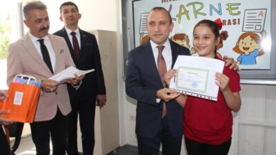 Isparta’da 78 Bin Öğrenci Karne Heyecanı Yaşadı