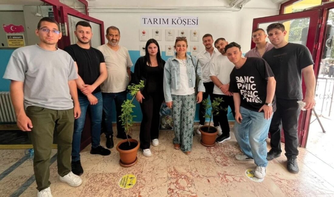 SDÜ Öğrencilerinden Kırsalda Tarım Bilinci ve Sürdürülebilirlik İçin Örnek Proje Süleyman Demirel Üniversitesi (SDÜ)