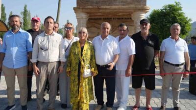 Safiye Soyman, Oğlu İçin Ağlasun’da Çeşme Açtı