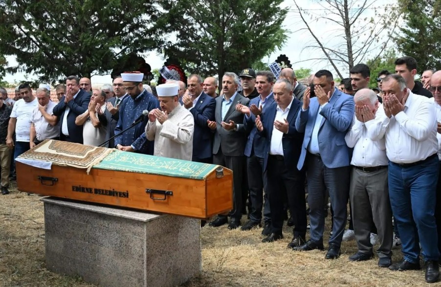 Eski Isparta Valisi Aydın Baruş’un Babası Vefat Etti