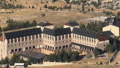 Davraz Kayak Merkezi’ndeki otelin işletmesi Barida Hotels’e geçti