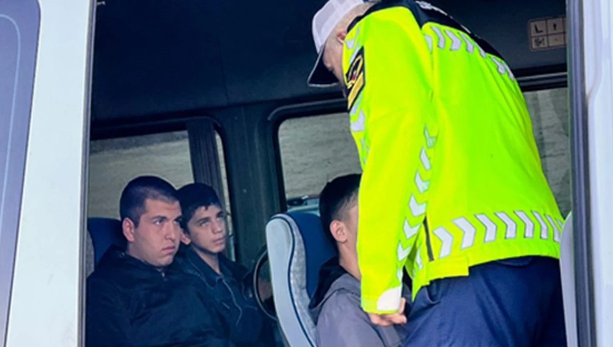 Eğirdir’de Okul Servislerine Jandarma Denetimi