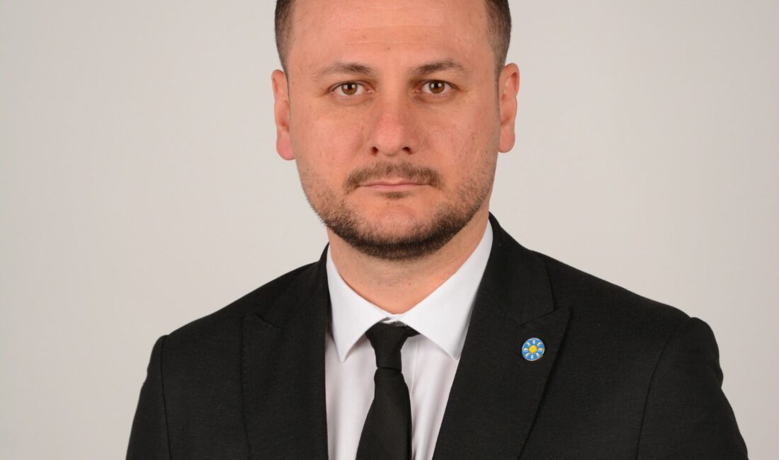 Tekeli: “Bu Kafayla Giderse Isparta’da Gül Tarlası Kalmayacak” Geçtiğimiz yıl 90 TL