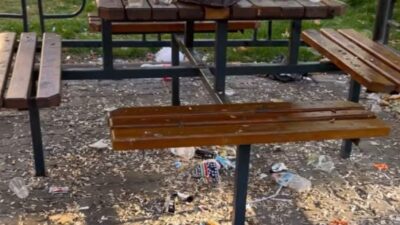 Gülistan Mahallesi Parklarında Çevre Kirliliği Tepki Çekti