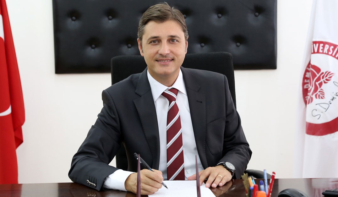 Prof. Dr. Cem Çetin, MAKÜ Tıp Fakültesi Kurucu Dekanı Olarak Göreve Başladı Burdur Mehmet Akif Ersoy