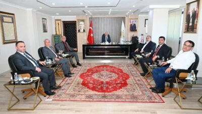 Isparta Belediye Başkanı Başdeğirmen’e İlçe Belediye Başkanlarından Ziyaret