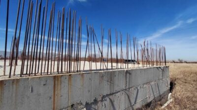 Şarkikaraağaç’ta Yarım Kalan Okul İnşaatı Yeniden Gündemde