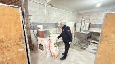 Eğirdir Zabıtası Gece Fırın Denetimi Yaptı