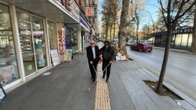 “Görme Engellilerin Günlük Hayatı Engellerle Çevrili”