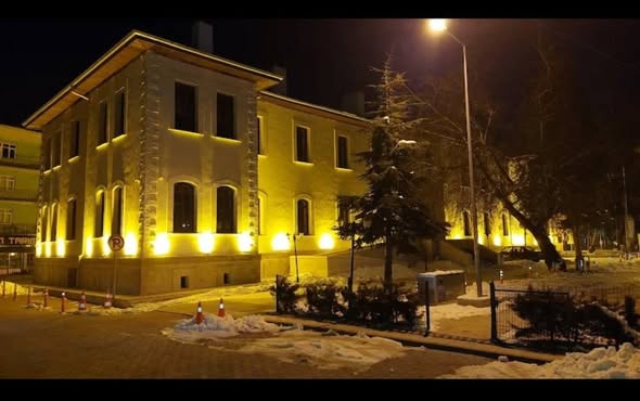 Şarkikaraağaç Nüfus Müdürlüğü, hizmet