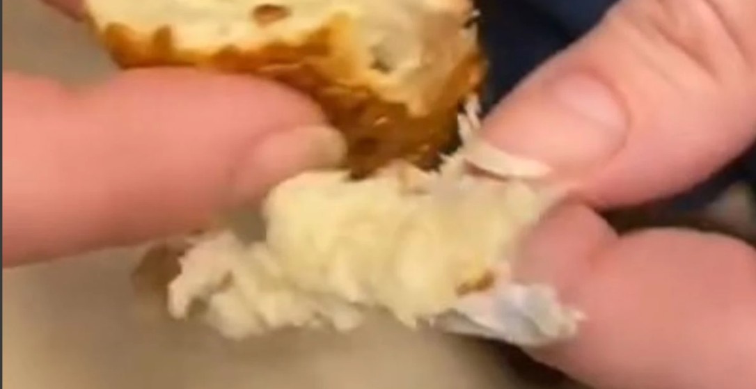 Isparta’da seyyar simitçiden alınan