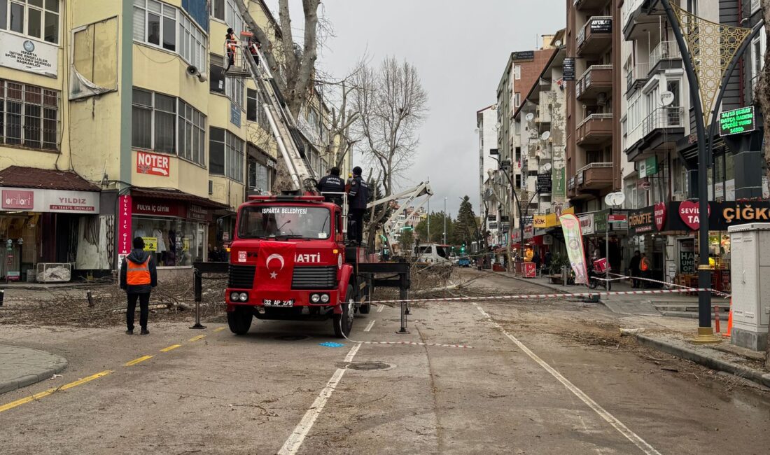 Isparta’da 6 Mart Atatürk