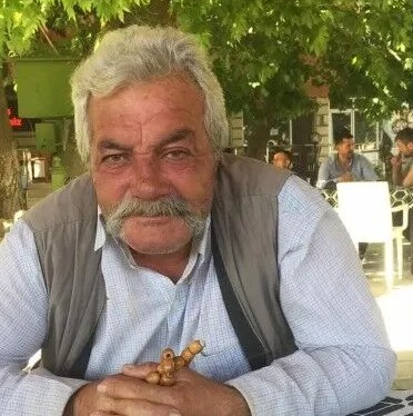 Halk otobüsünde seyir halindeyken