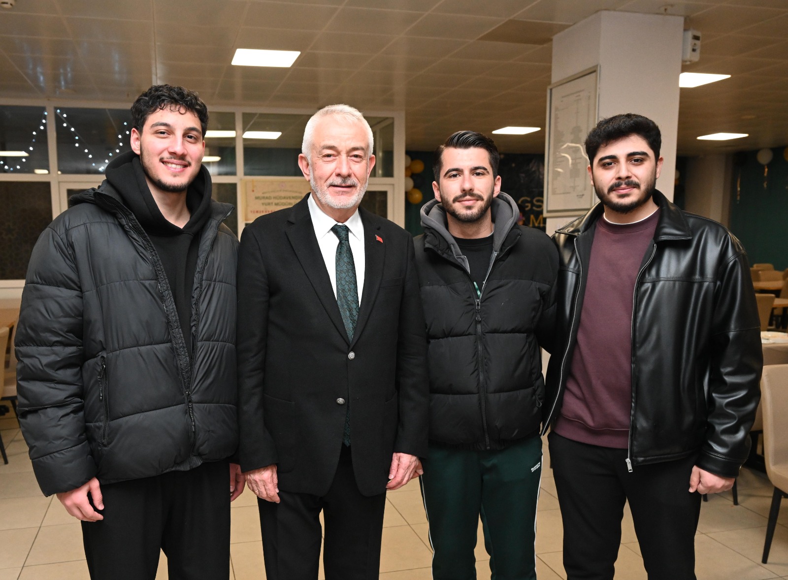 Başkan Başdeğirmen, Üniversite Öğrencileriyle Ramazanı Paylaştı